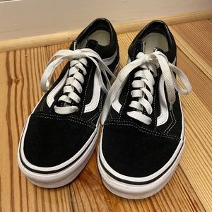 Vans Black Old Skool Skate Shoe Size Women’s 8 (Men’s 6.5)